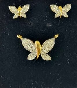 18KT Gold Pendant Set Studded with Diamond – RJ-002